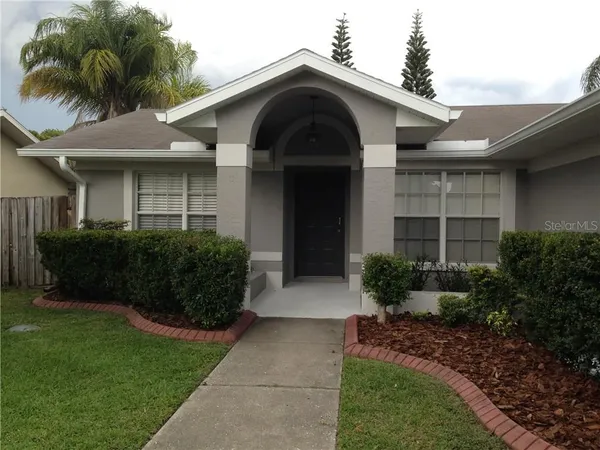 $2,550 | 1927 Cheney Court, Lutz, FL 33549