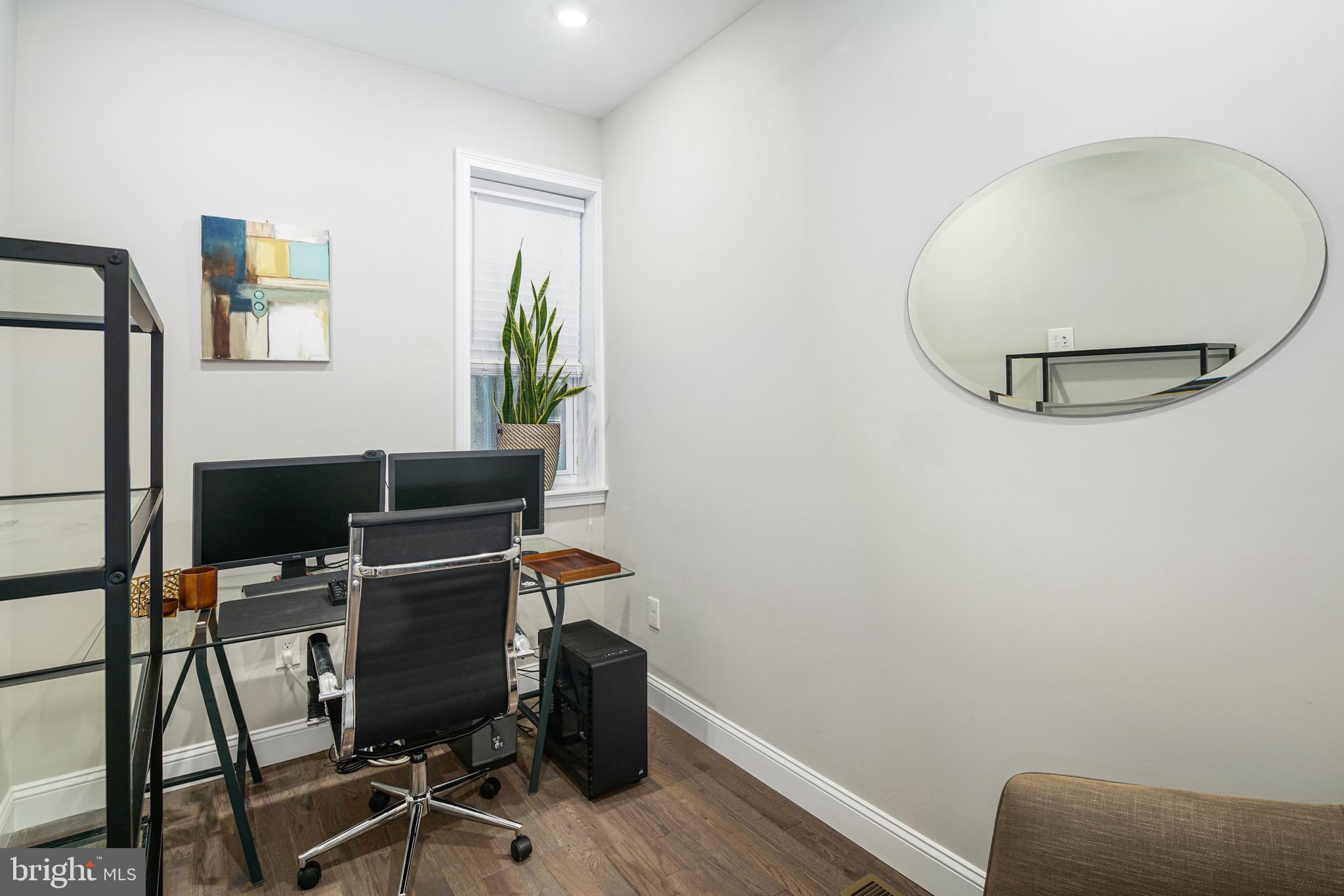2112 Tasker Street Philadelphia, PA 19145 - Photo 22 of 31