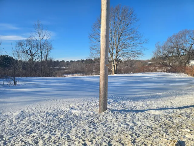 $28,000 | 610 Stream Road, Winterport, ME 04496