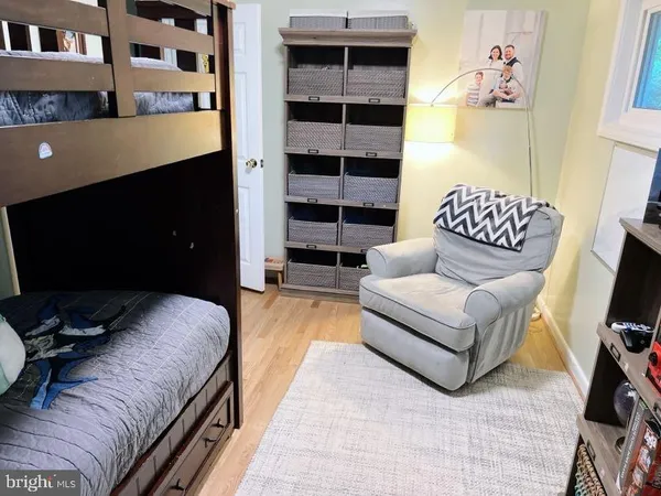 $4,600 | 5885 9th Road North, Arlington, VA 22205