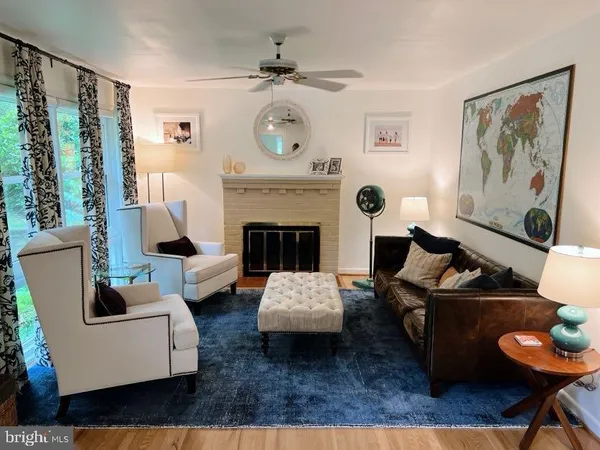 $4,600 | 5885 9th Road North, Arlington, VA 22205