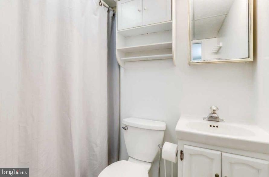 5885 9th Road North Arlington, VA 22205 - Photo 36 of 48 2nd full bath in lower level