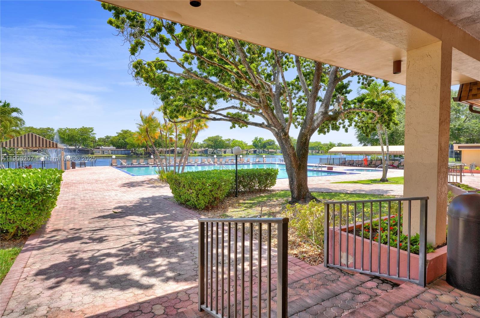 100 Ashbury Road, Unit 103 Hollywood, FL 33024 - Photo 28 of 28 a view of a wrought iron stairs