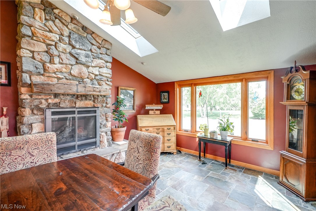 1414 Loop Road Kent, OH 44240 - Photo 20 of 35 Gallery Image 20