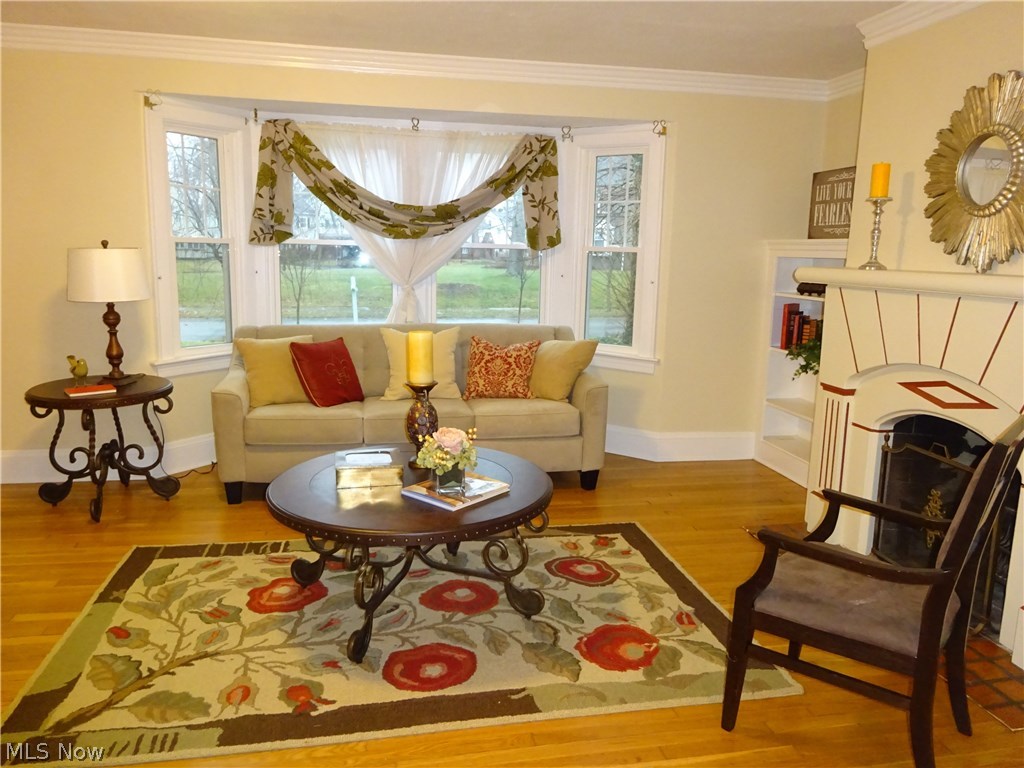3256 Enderby Road Cleveland, OH 44120 - Photo 4 of 29 Gallery Image 4
