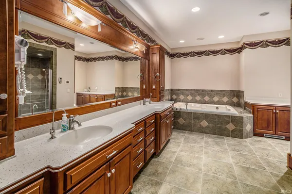 $1,749,900 | 2777 6th Road, Bremen, IN 46506