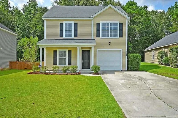 $2,200 | 1004 Deerberry Road, Goose Creek, SC 29445