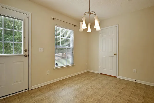 $2,200 | 1004 Deerberry Road, Goose Creek, SC 29445