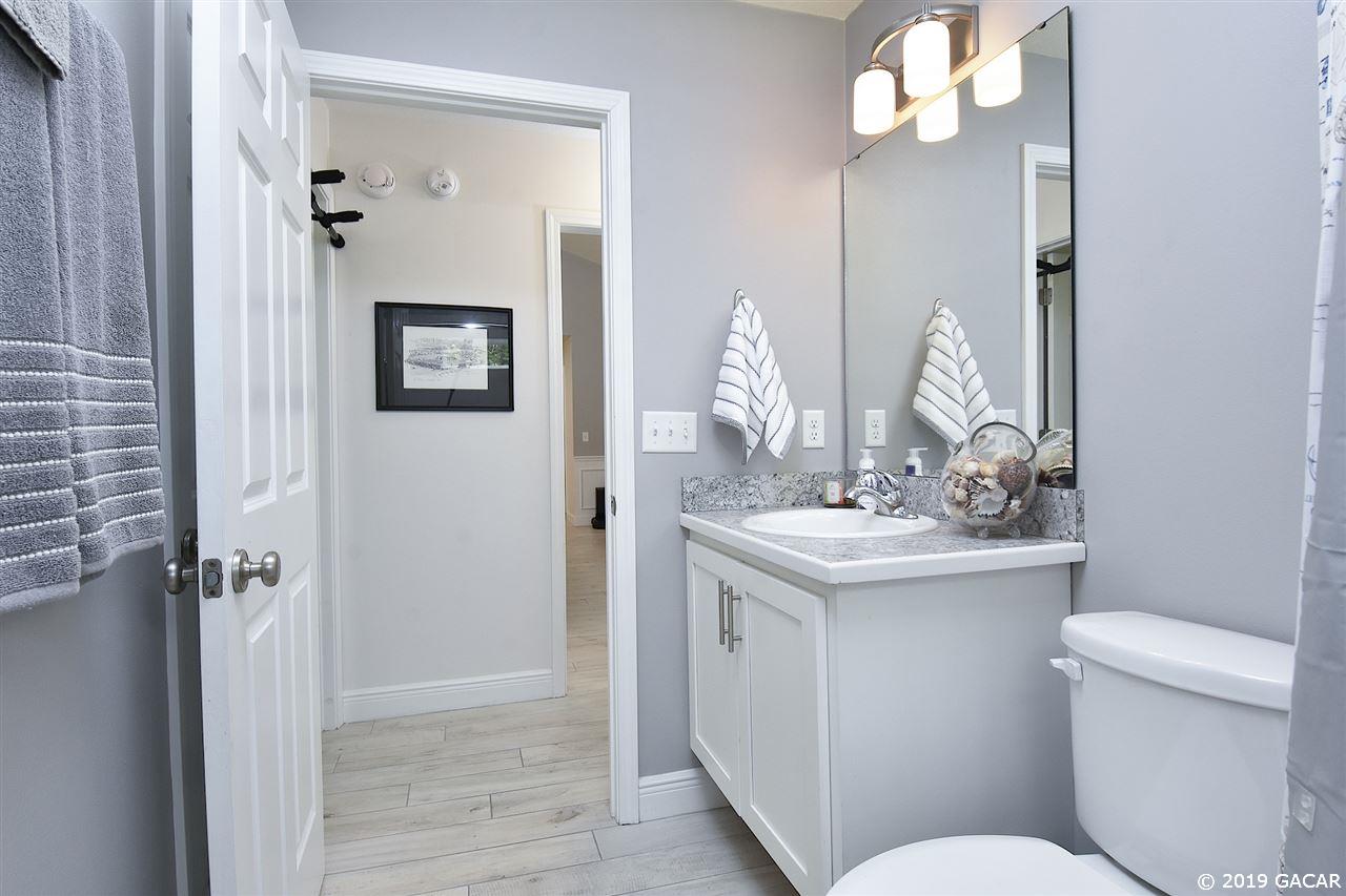 9351 Southwest 68 Place Hampton, FL 32044 - Photo 15 of 29 Gallery Image 15