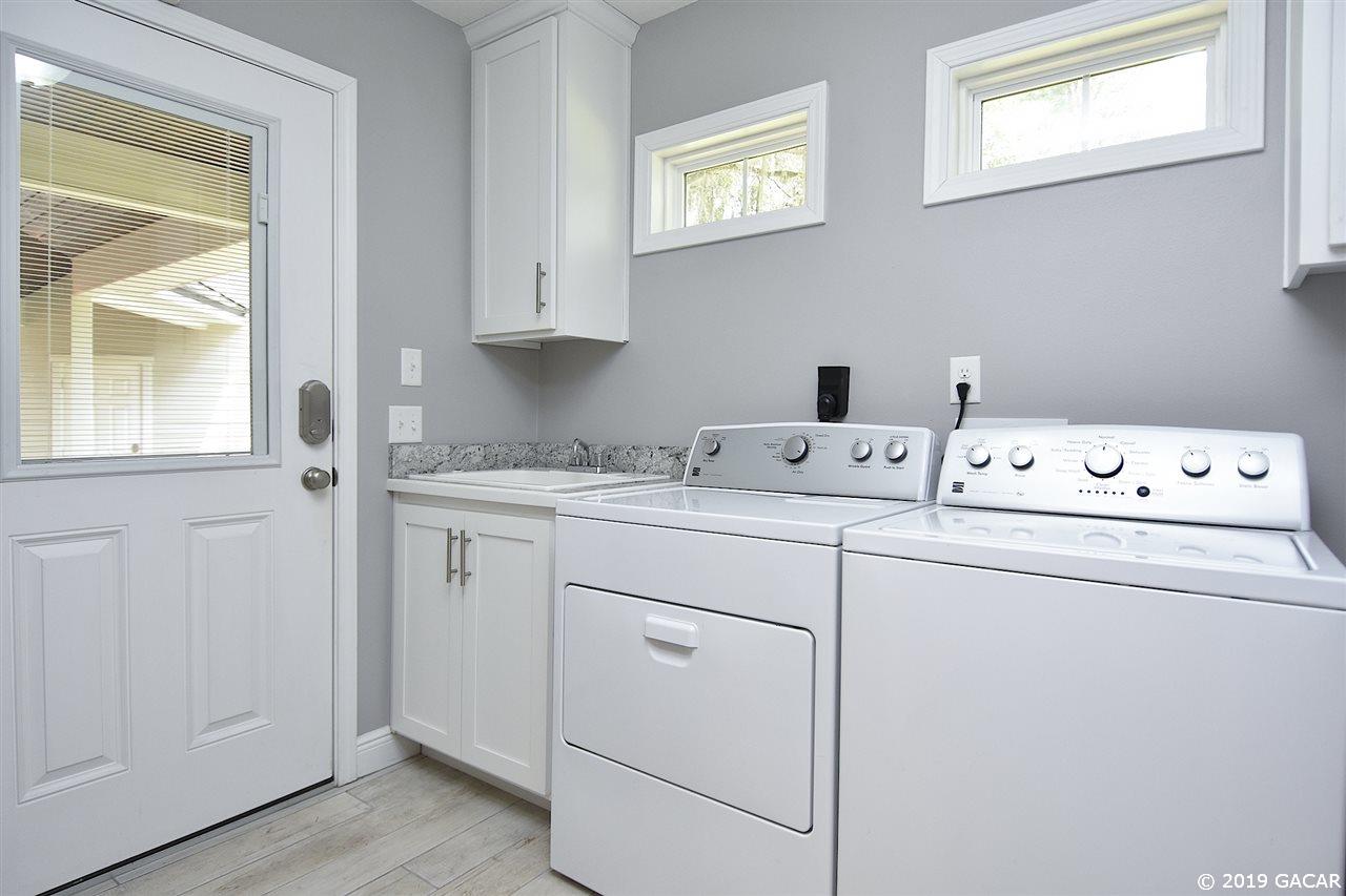 9351 Southwest 68 Place Hampton, FL 32044 - Photo 17 of 29 Gallery Image 17