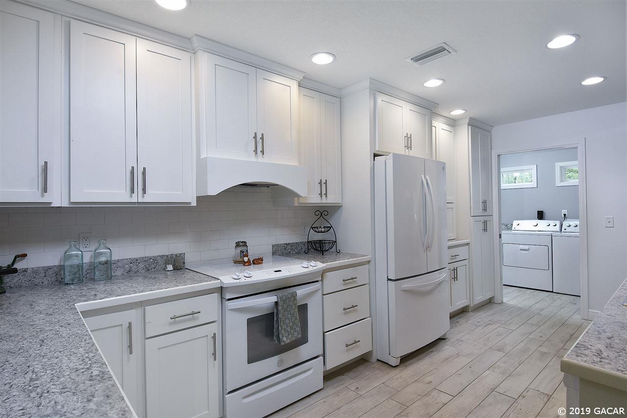 9351 Southwest 68 Place Hampton, FL 32044 - Photo 4 of 29 Gallery Image 4