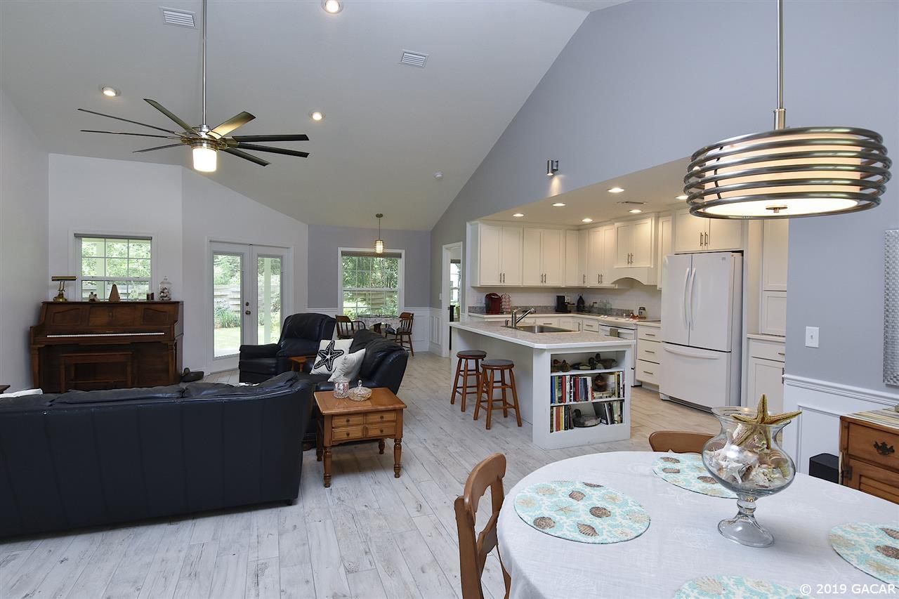 9351 Southwest 68 Place Hampton, FL 32044 - Photo 5 of 29 Gallery Image 5