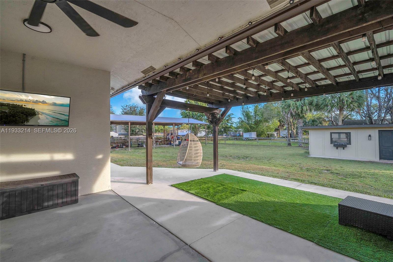 17844 38th Road North Loxahatchee, FL 33470 - Photo 32 of 66 a view of a backyard