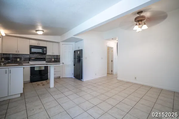 $3,000 | 68-058 Akule Street, Unit A, Waialua, HI 96791