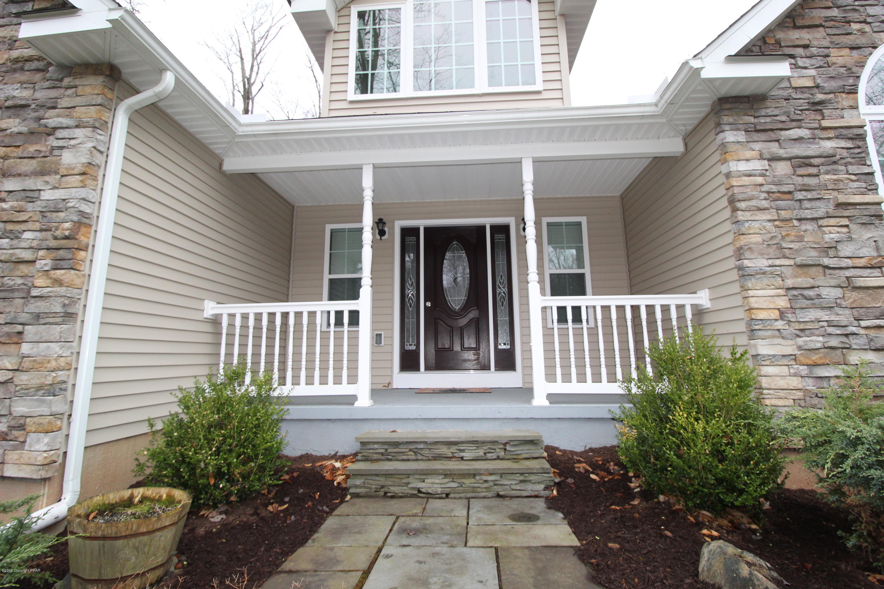 28 Cedar Grove Road Albrightsville, PA 18210 - Photo 3 of 39 IMG_0567