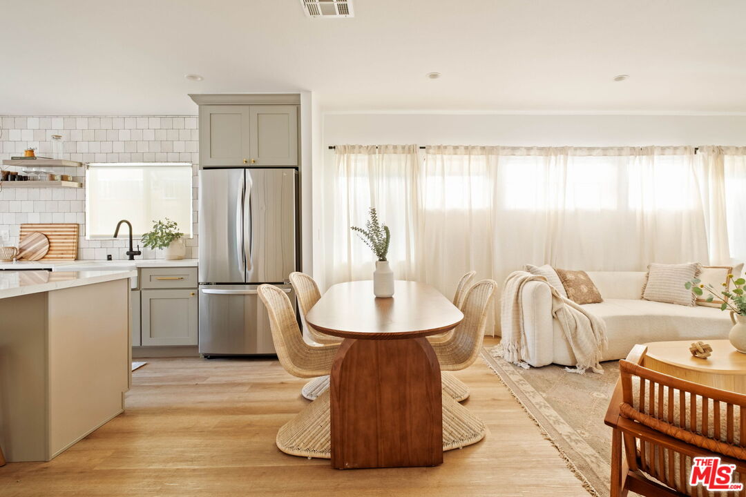 2831 South Corning Street Los Angeles, CA 90034 - Photo 11 of 41