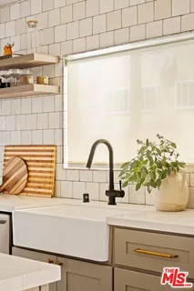 $1,549,000 | 2831 South Corning Street, Los Angeles, CA 90034