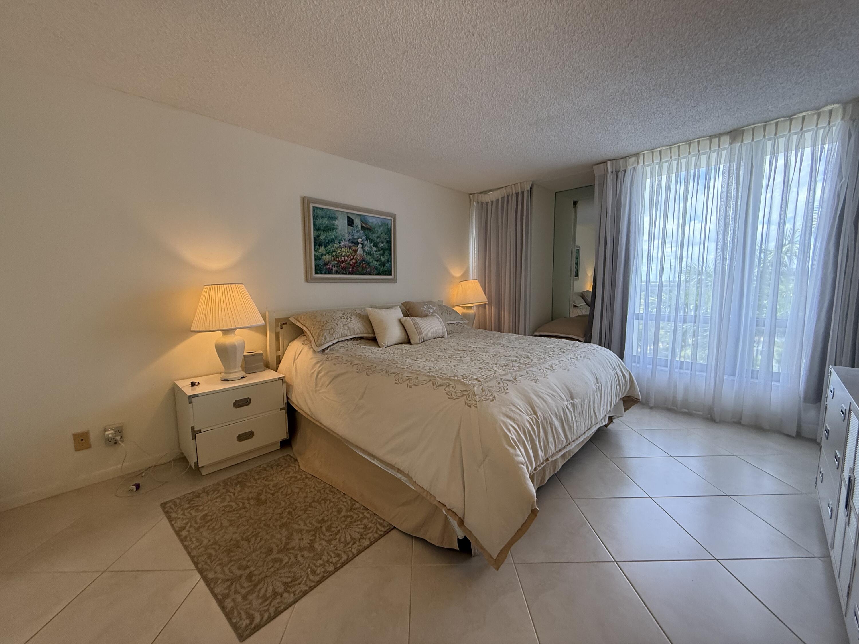 7738 Lakeside Boulevard, Unit 373 Boca Raton, FL 33434 - Photo 14 of 25 IMG_7556