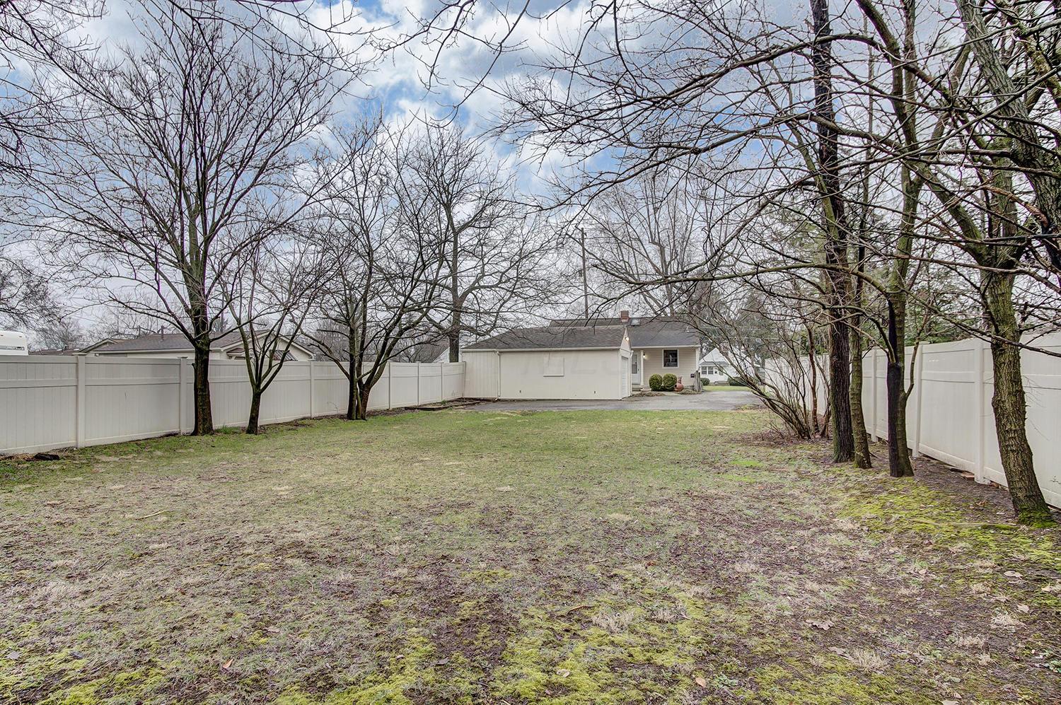 3367 Maize Road Columbus, OH 43224 - Photo 34 of 36 Gallery Image 34