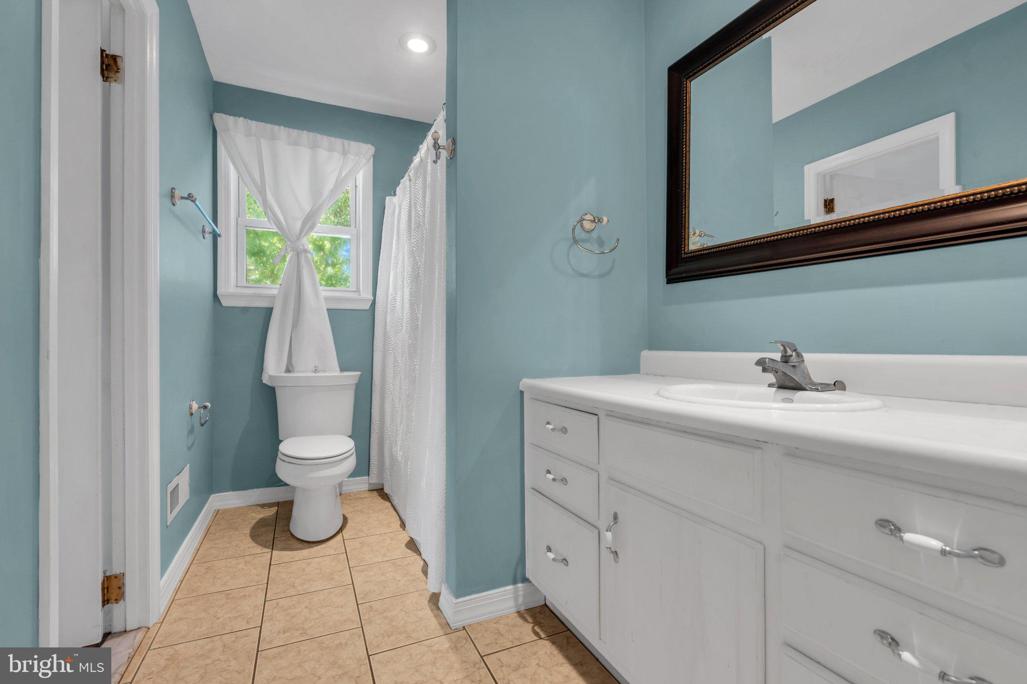 34 Haines Mill Road Delran, NJ 08075 - Photo 15 of 34 Serene bathroom with soothing hues.