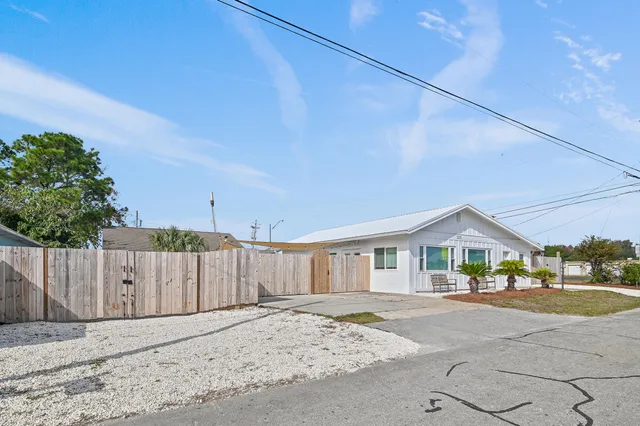 $649,000 | 325 Coronado Place, Panama City, FL 32413