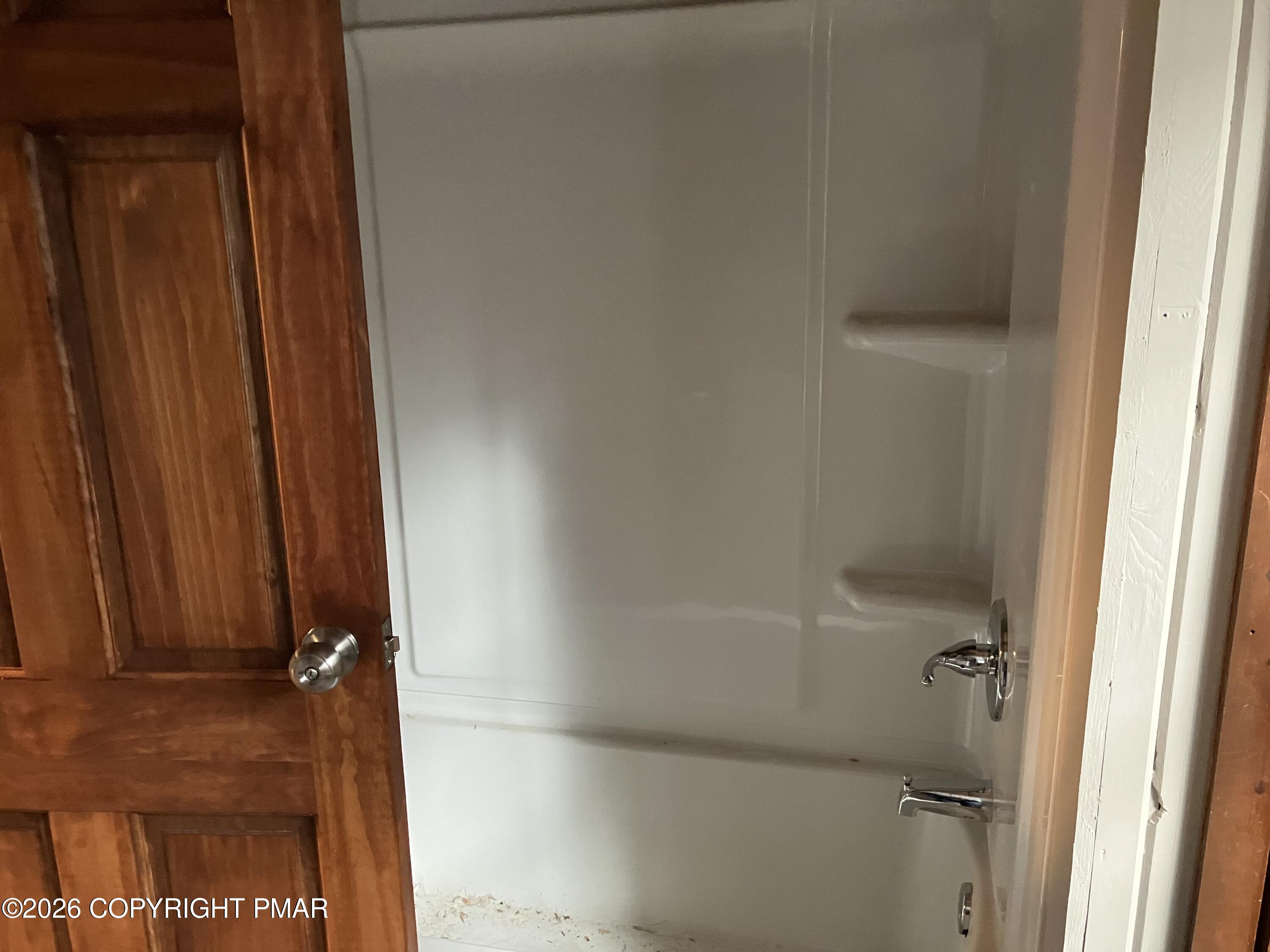 81 Henning Road Albrightsville, PA 18210 - Photo 7 of 9 a bathroom with a shower