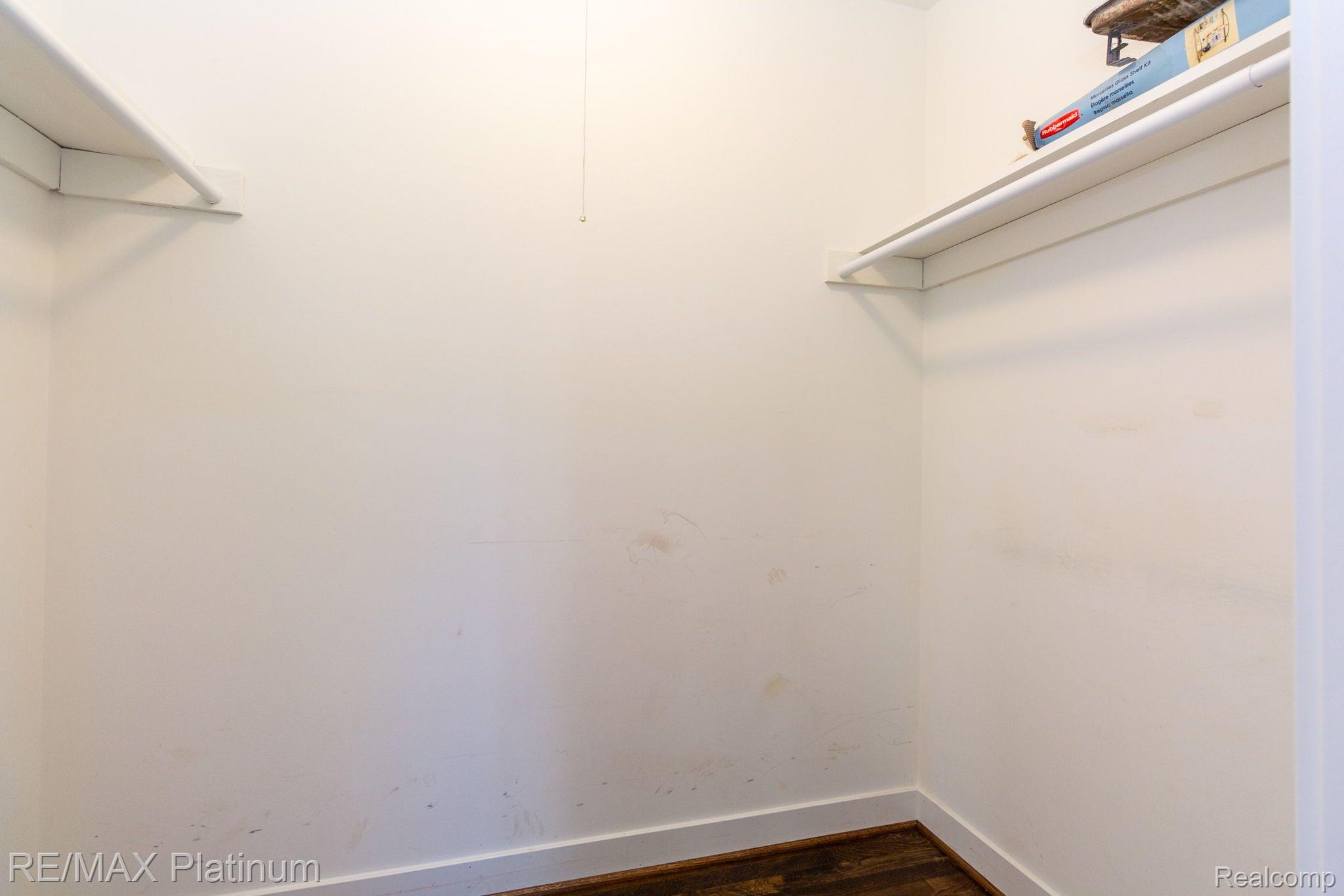 14875 Holmes Road Gregory, MI 48137 - Photo 42 of 73 Walk in closet