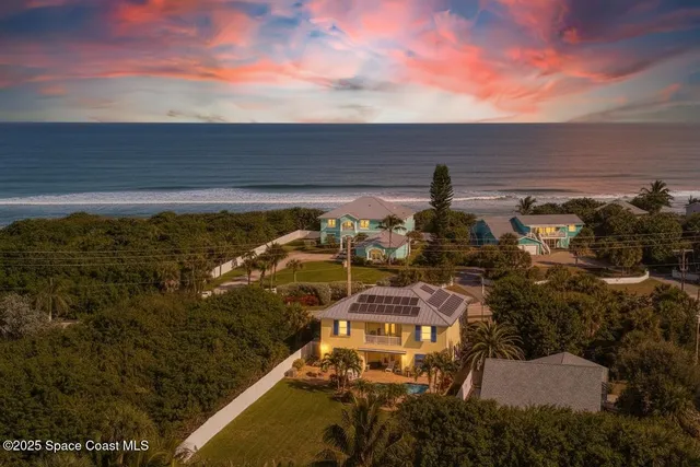 a view of a terrace with a garden
