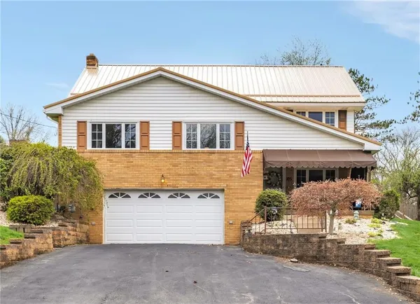$307,000 | 105 Northumberland Drive, Irwin, PA 15642