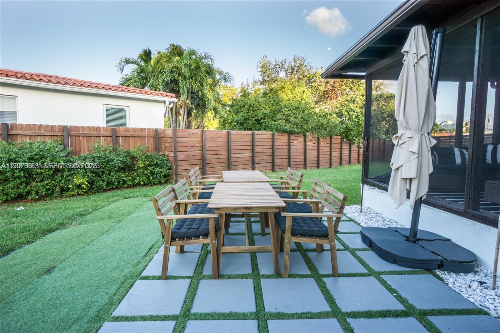 3261 Southwest 20th Street Miami, FL 33145 - Photo 13 of 32