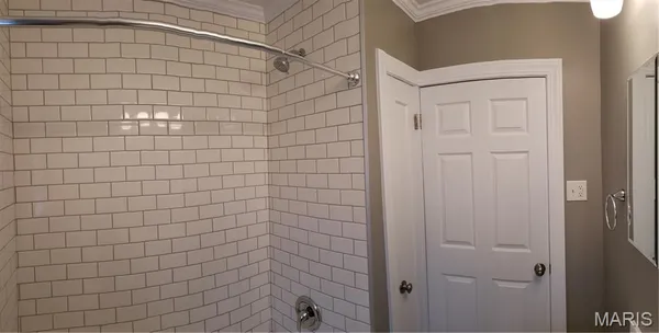 $489,000 | 7359 Amherst Avenue, University City, MO 63130