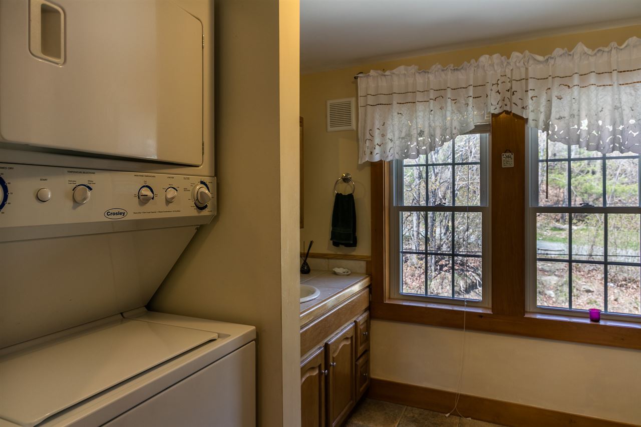 7-9 Roberts Road Canaan, NH 03741 - Photo 19 of 32