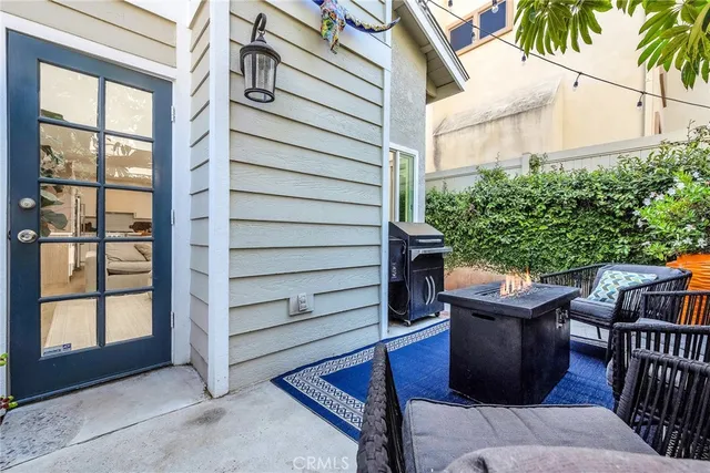 a view of outdoor space yard and patio