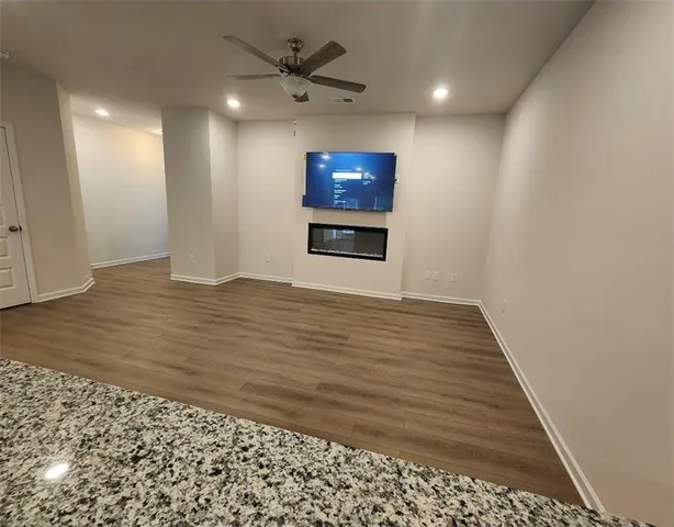 $2,500 | 2460 Ravencliff Drive, Austell, GA 30168