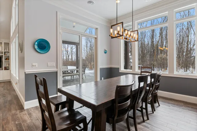 $1,600,000 | 5901 Drake Drive, Maple Plain, MN 55359