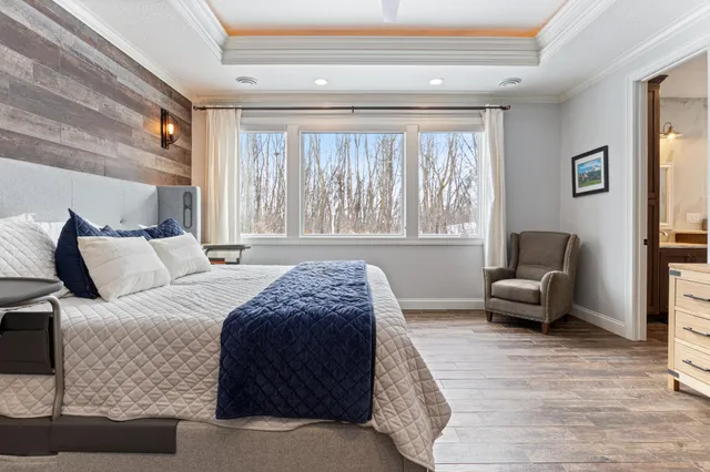 $1,600,000 | 5901 Drake Drive, Maple Plain, MN 55359