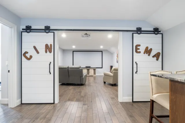 $1,600,000 | 5901 Drake Drive, Maple Plain, MN 55359