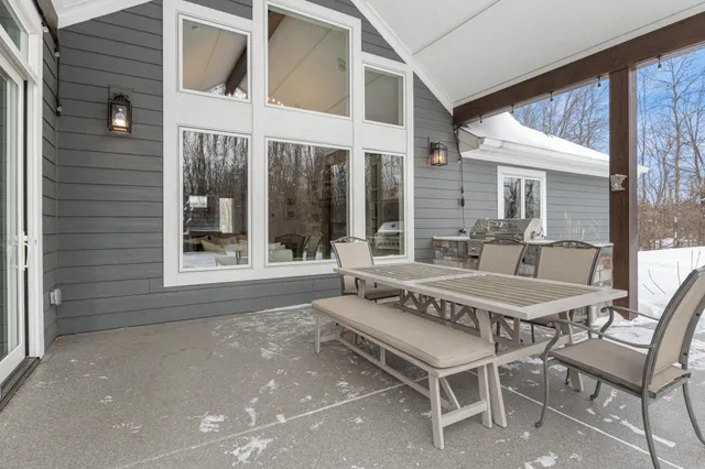 $1,600,000 | 5901 Drake Drive, Maple Plain, MN 55359