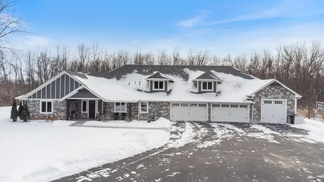 $1,600,000 | 5901 Drake Drive, Maple Plain, MN 55359