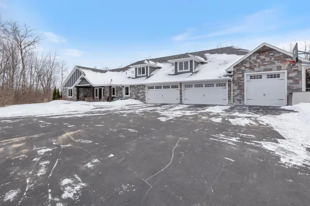 $1,600,000 | 5901 Drake Drive, Maple Plain, MN 55359