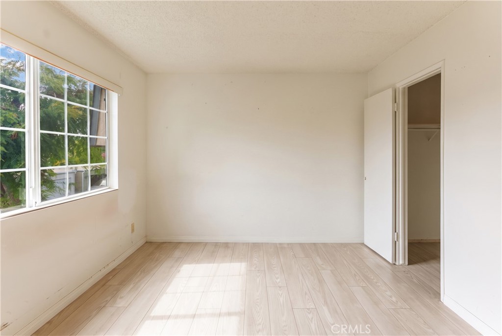 19111 Hamlin Street Reseda, CA 91335 - Photo 19 of 20 4th bedroom with walk-in closet