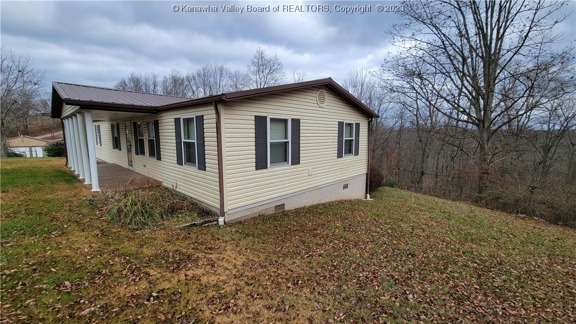 1038 Watts Chapel Road Kenna, WV 25248 - Photo 4 of 24 Gallery Image 4