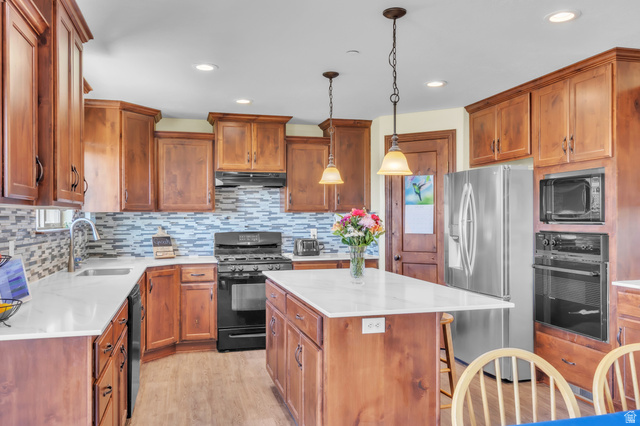 23 Park Drive Elk Ridge, UT 84651 - Photo 13 of 49