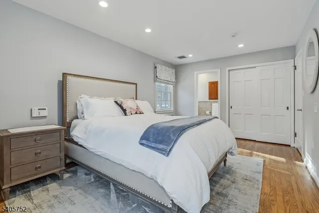 $1,525,000 | 16 Little Wolf Road, Summit, NJ 07901