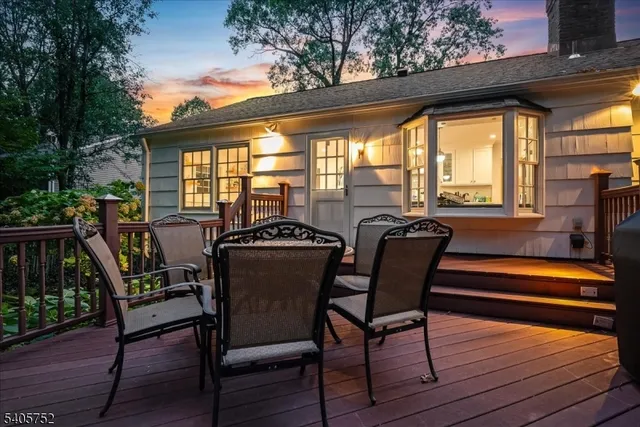 $1,525,000 | 16 Little Wolf Road, Summit, NJ 07901