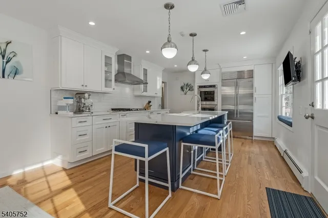 $1,525,000 | 16 Little Wolf Road, Summit, NJ 07901