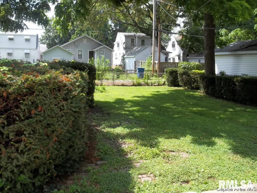 2045 North 8th Street Springfield, IL 62702 - Photo 20 of 22