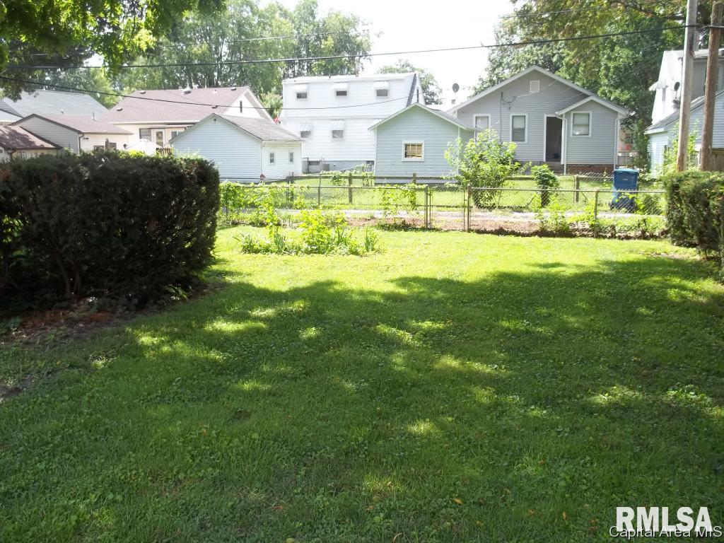 2045 North 8th Street Springfield, IL 62702 - Photo 21 of 22