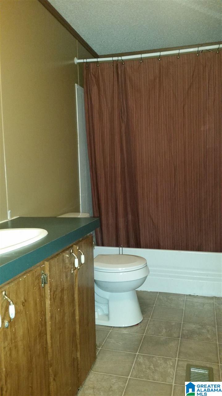1715 County Road 33 Calera, AL 35040 - Photo 19 of 21