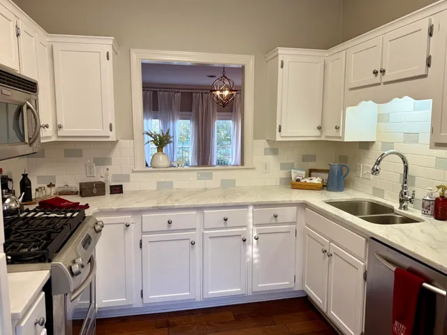 $425,000 | 1518 Heritage Landing Drive, Chattanooga, TN 37405